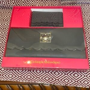 NEW Catherine Malandrino Black CLUTCH WALLET with credit card holder Great gift